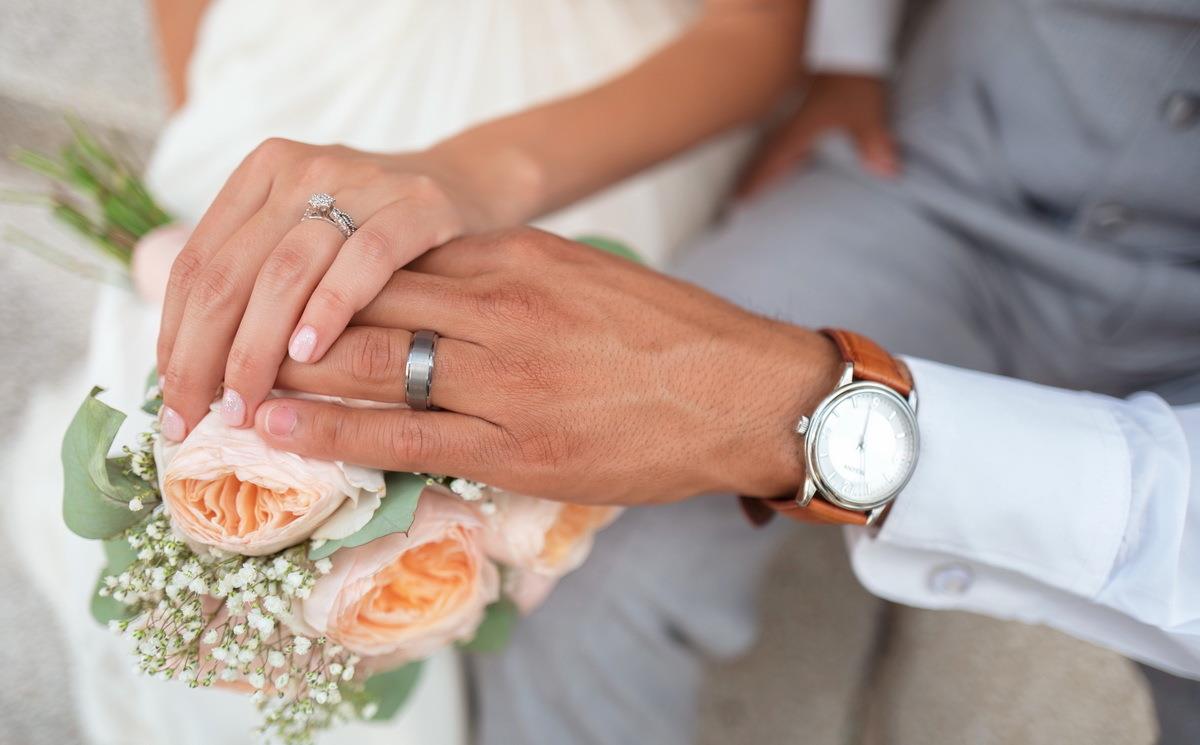 感人故事：误会癌症，15分钟放弃治疗，真相揭晓，哭求我