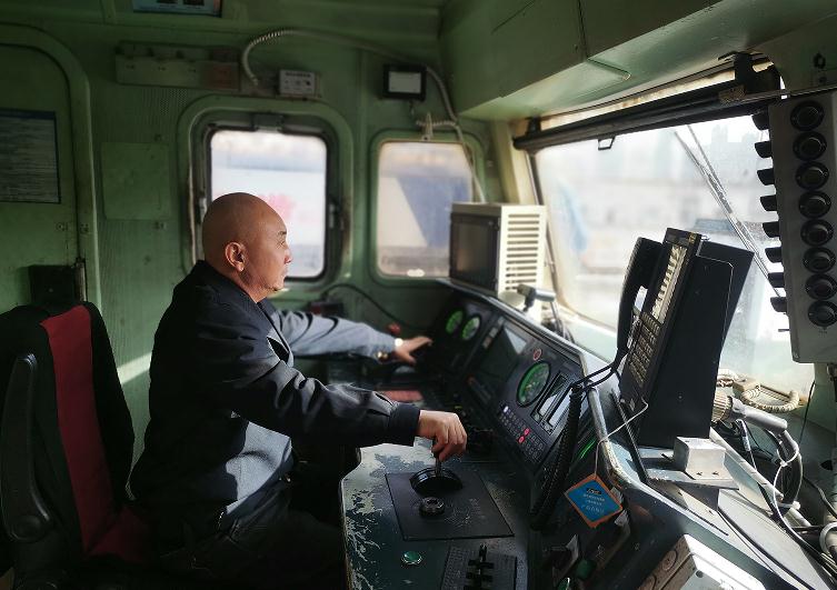 交广会客厅｜老王的“私人订制”年夜饭