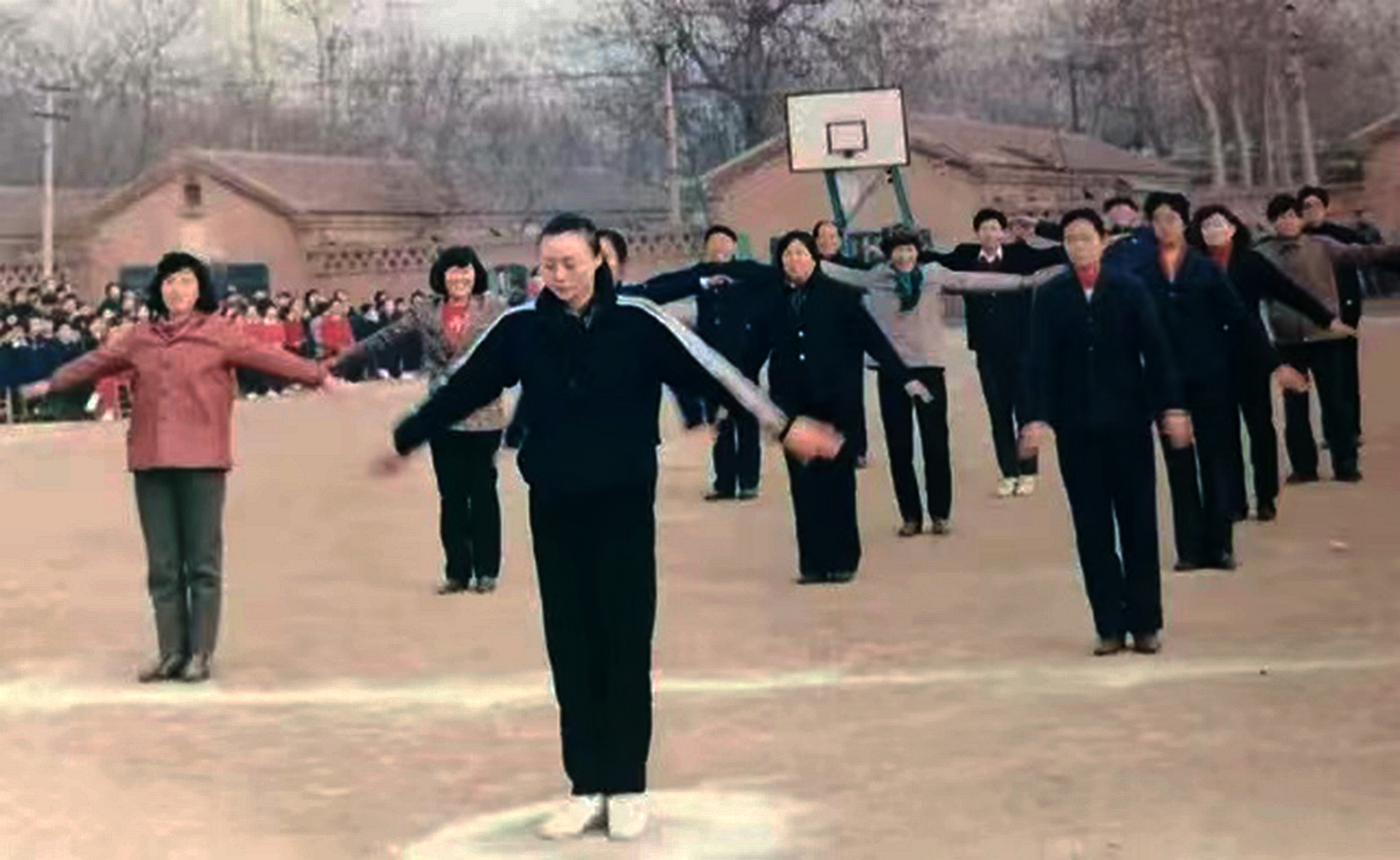 保定五中2：欲上课先清泥渍，溜校园初识五中