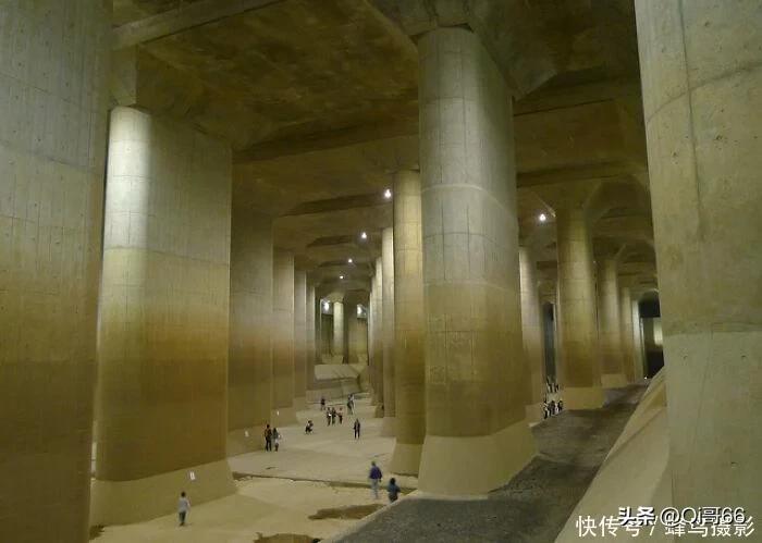 四十四个世界上最巨大的物体 (世界上最奇葩的巨型物体)