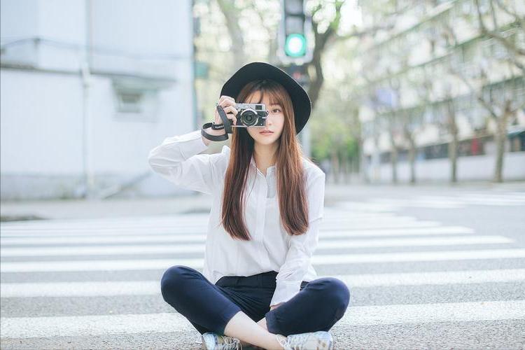 女性的阴毛有哪些用处？刮掉到底好不好？不要害羞，医生做出解释