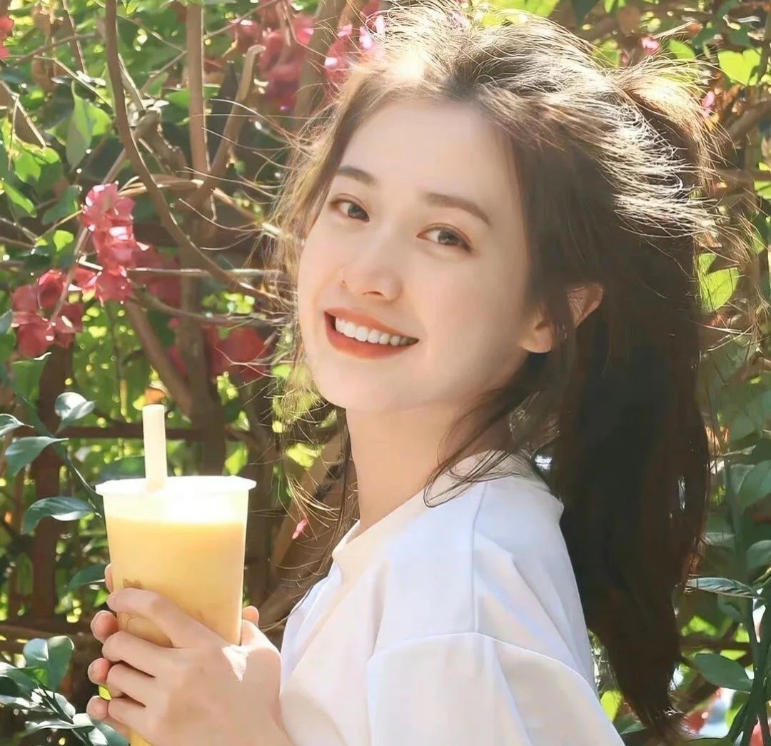 头像微信好看的,刺眼的微信头像完整版