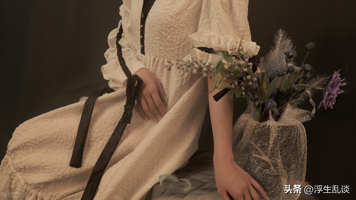 开心小众又高级的个性签名,个性签名高级小众有生活气息