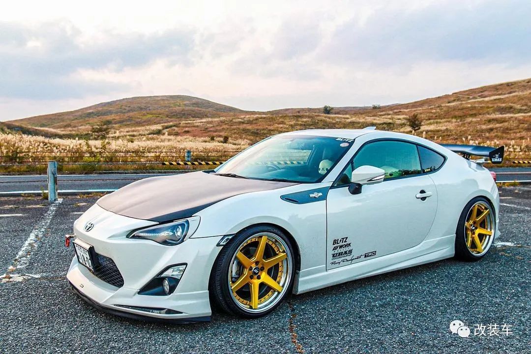 头文字d的女朋友,头文字d里面gt86的车主