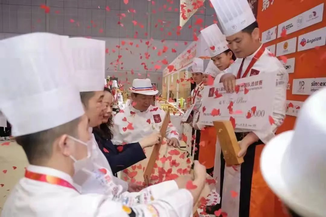 四冠王！专注面包领域，做实用产品！独家采访「林业强」