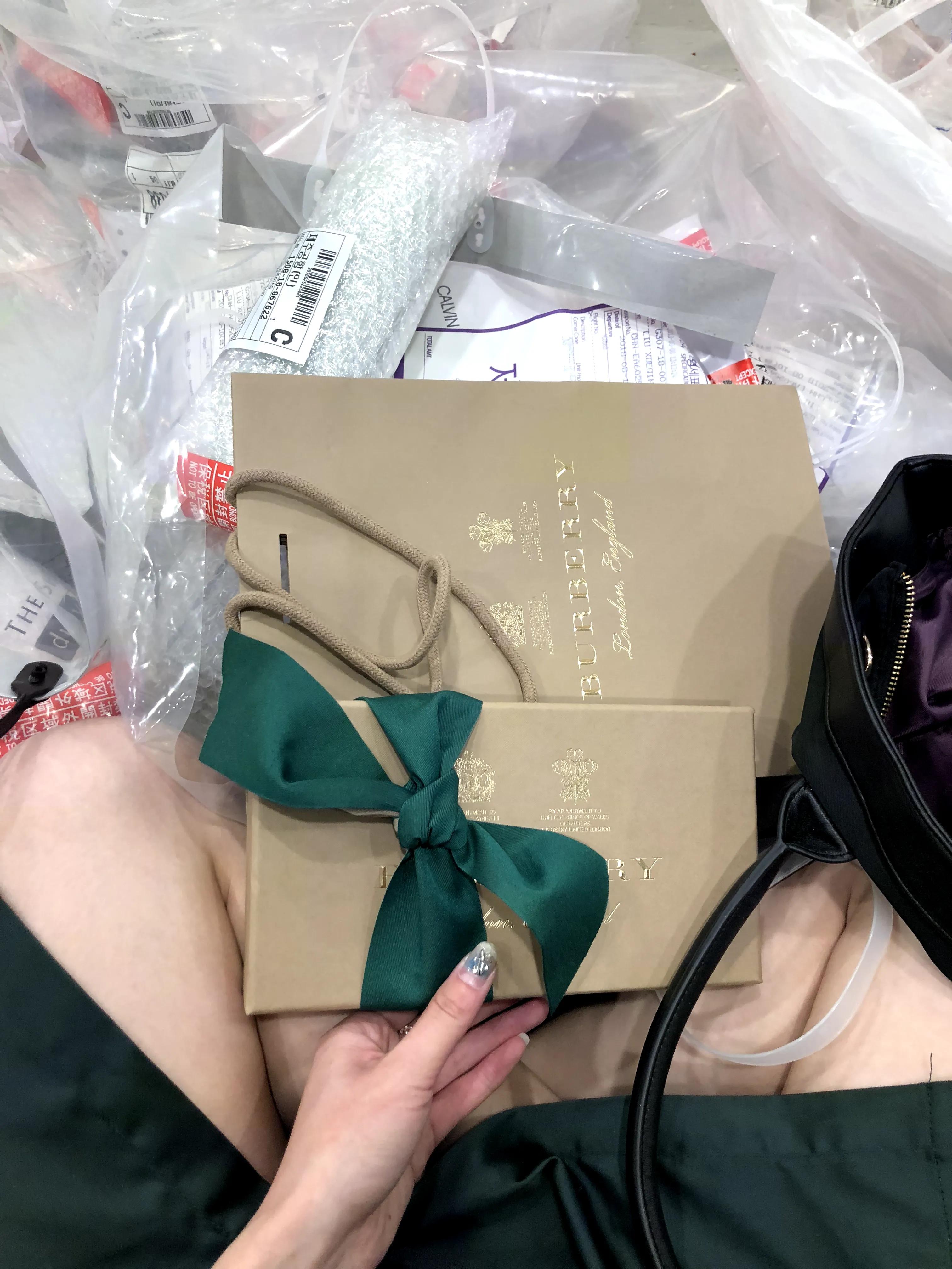 教师转行金融业从什么做起,教师行业做微商