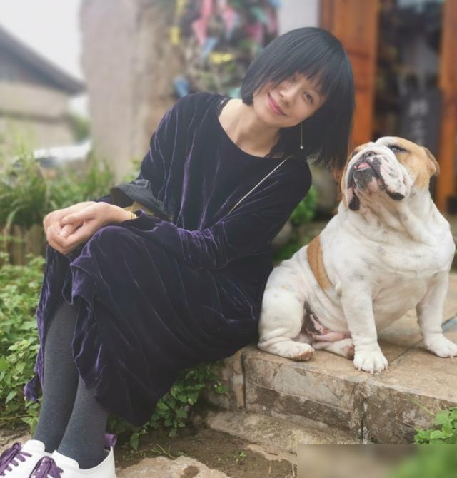 倪虹洁44岁状态,43岁倪虹洁素颜状态