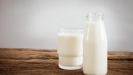 羊奶粉选哪个品牌安心一些啊,伊利金领冠羊奶粉测评旗舰店