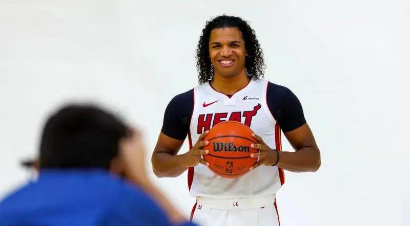 当幸福来敲门克里斯威尔史密斯,当幸福来敲门落魄片段