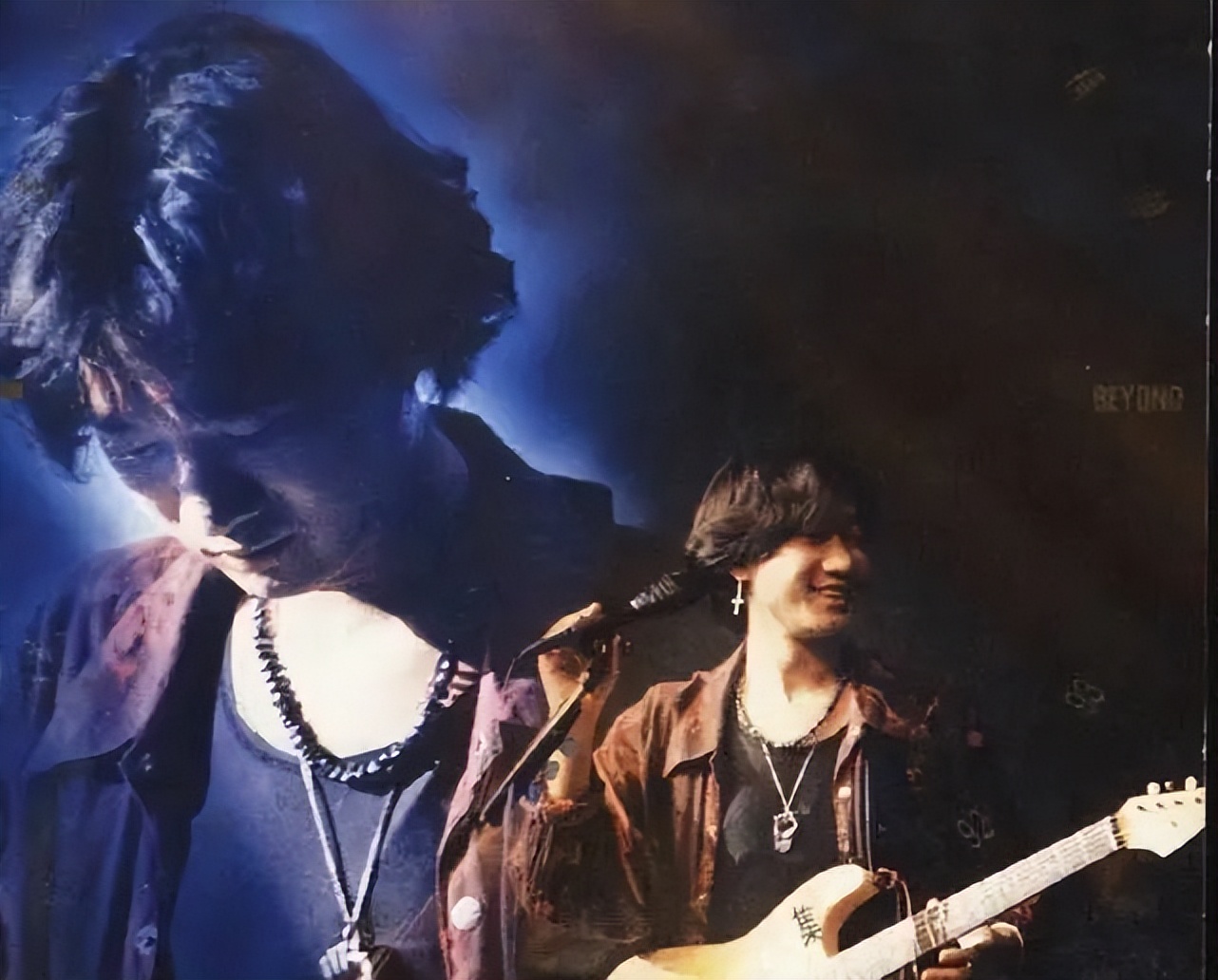 黄家驹去世后beyond演唱海阔天空,黄家驹从再见理想到海阔天空