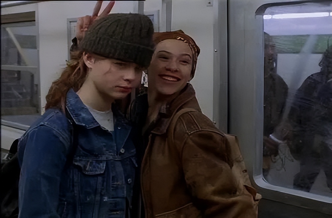 莉丝默里演讲中英文稿对照,风雨哈佛路莉丝默里现在在做什么