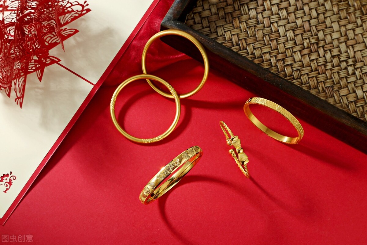 买三金去哪个珠宝店买比较划算,买三金是去批发买好还是金店好