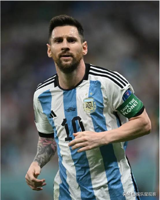 世界足坛史上最杰出的十大球星,世界足坛最佳前一百名球员