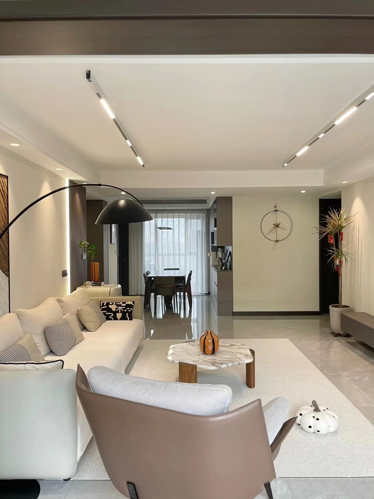 河南发现一户人家，光一个电视柜就圈粉无数，全屋更没有一丝俗气