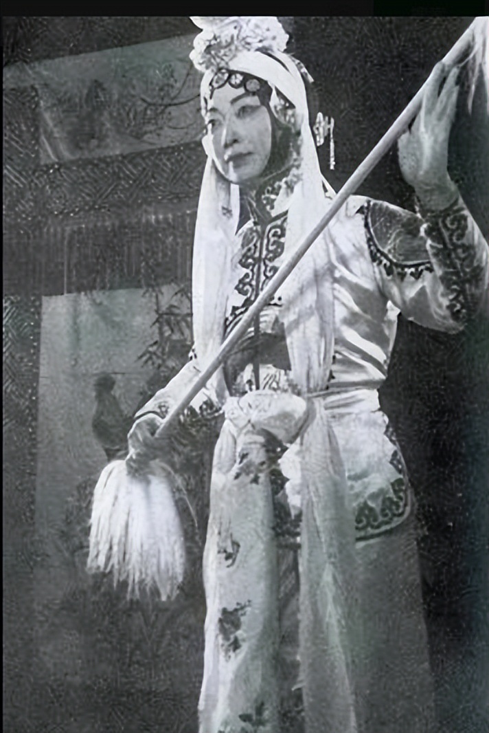 梅兰芳梅葆玖父子,梅兰芳之女梅葆玖哪年去世