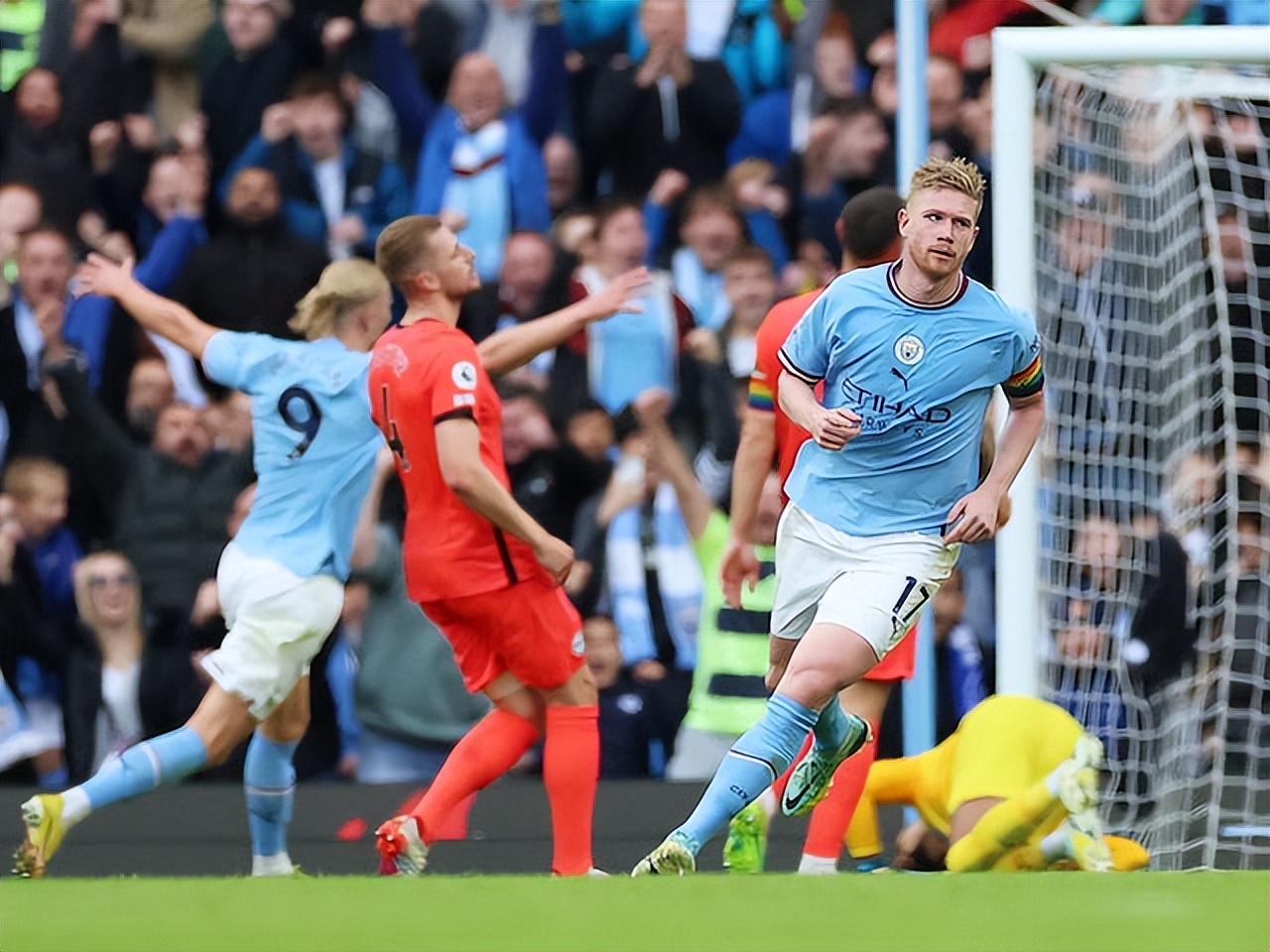 曼城vs布莱顿集锦,英超积分榜