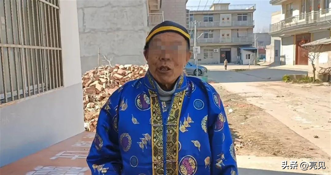 给自己办葬礼,自己给自己办的葬礼