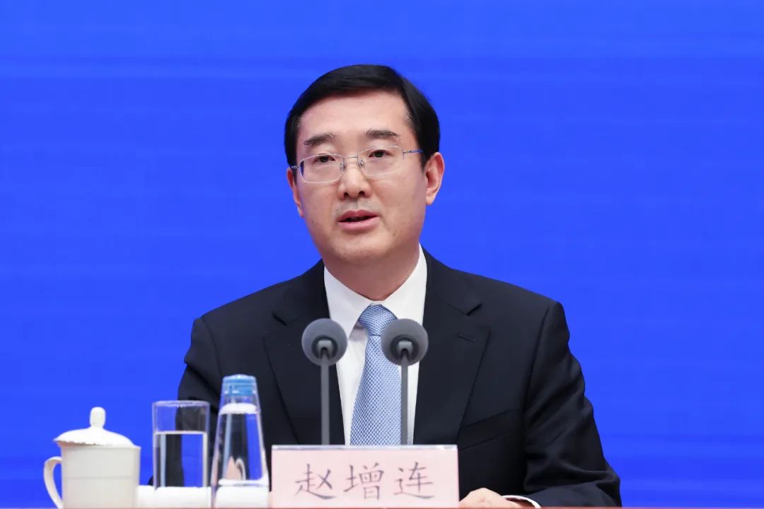 国新办举行“权威部门话开局”系列主题新闻发布会介绍“守国门、促发展，为推进中国式现代化贡献海关力量”