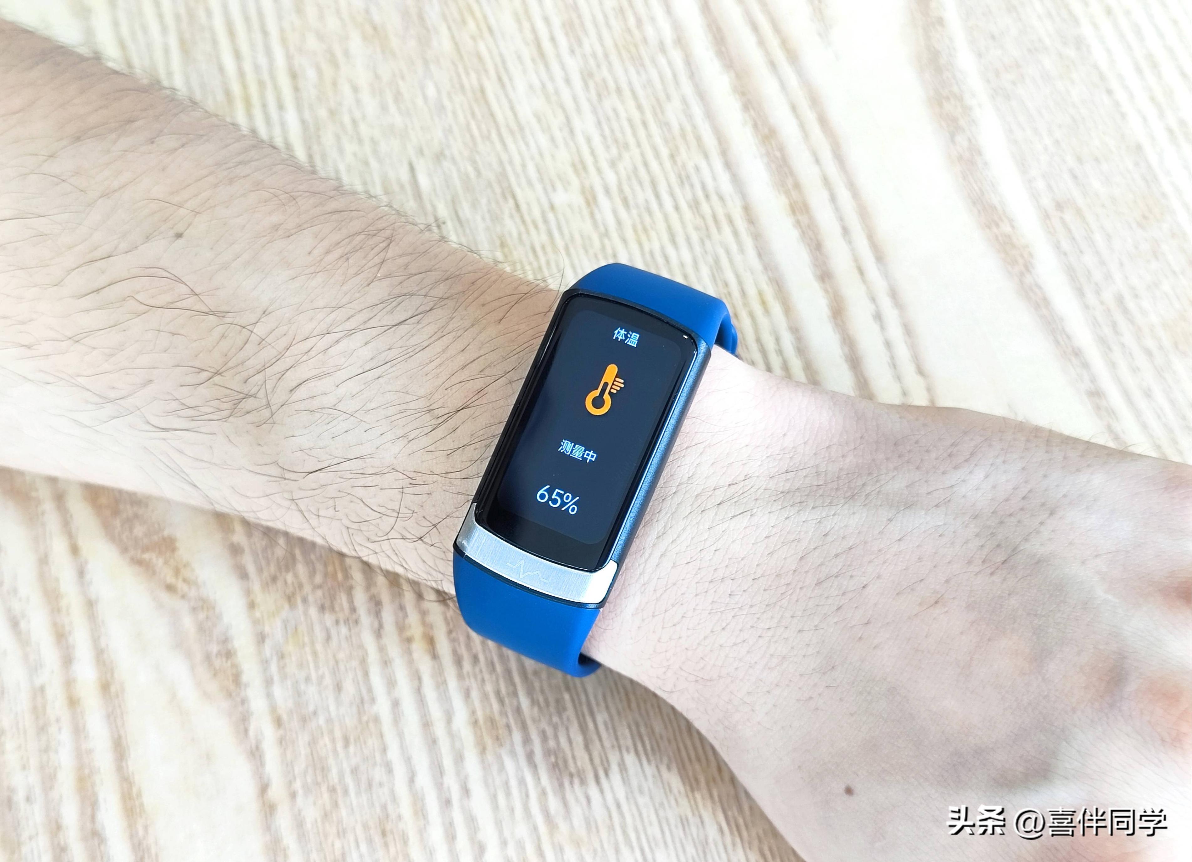 智能测血压心率手环,测血压心电图心率手环推荐