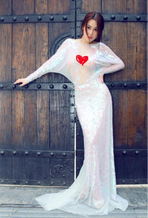 李晨范冰冰张馨予当年发生了什么,张馨予晒美照坐实怀孕传闻