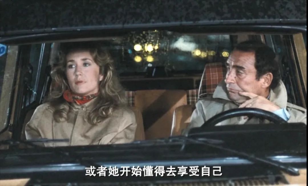 别用「荡妇羞辱」，毁掉她