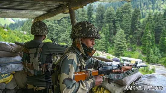 解放军祝贺新年，加勒万河谷亮出*旗国**，印度讥讽：电影明星造假