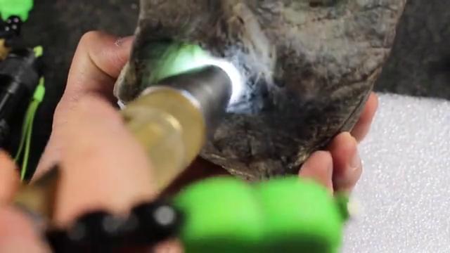 莫西沙翡翠的特征特点,肉粗的莫西沙翡翠