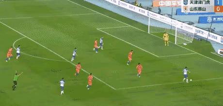 中超足球3:3,中超山东泰山2-1武汉三镇赛后