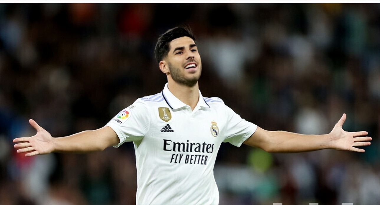 阿森西奥续约皇马,阿森西奥加盟巴黎转会费