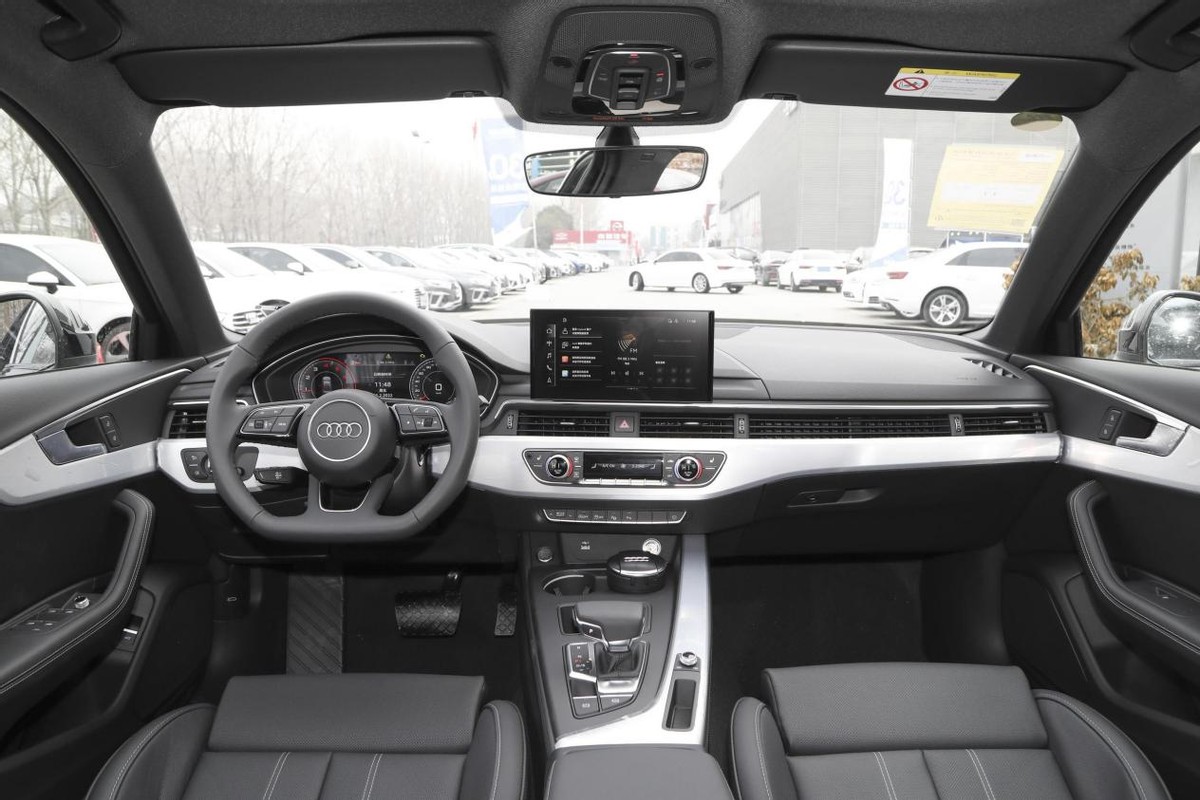 轴距2米9以上的车型,轴距2米8以上