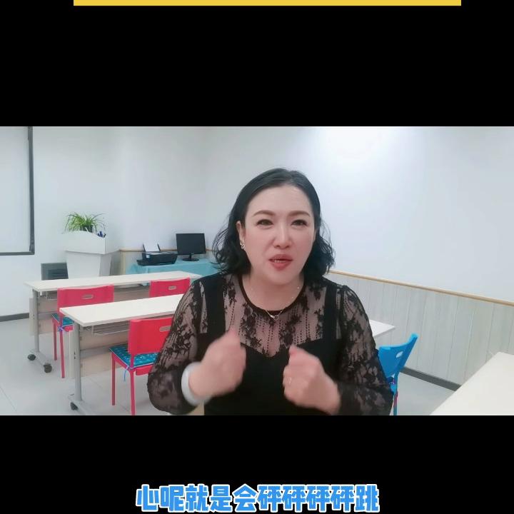 初中、高中是鱼缸，大学是鱼塘，只有社会才是海洋。你初中...