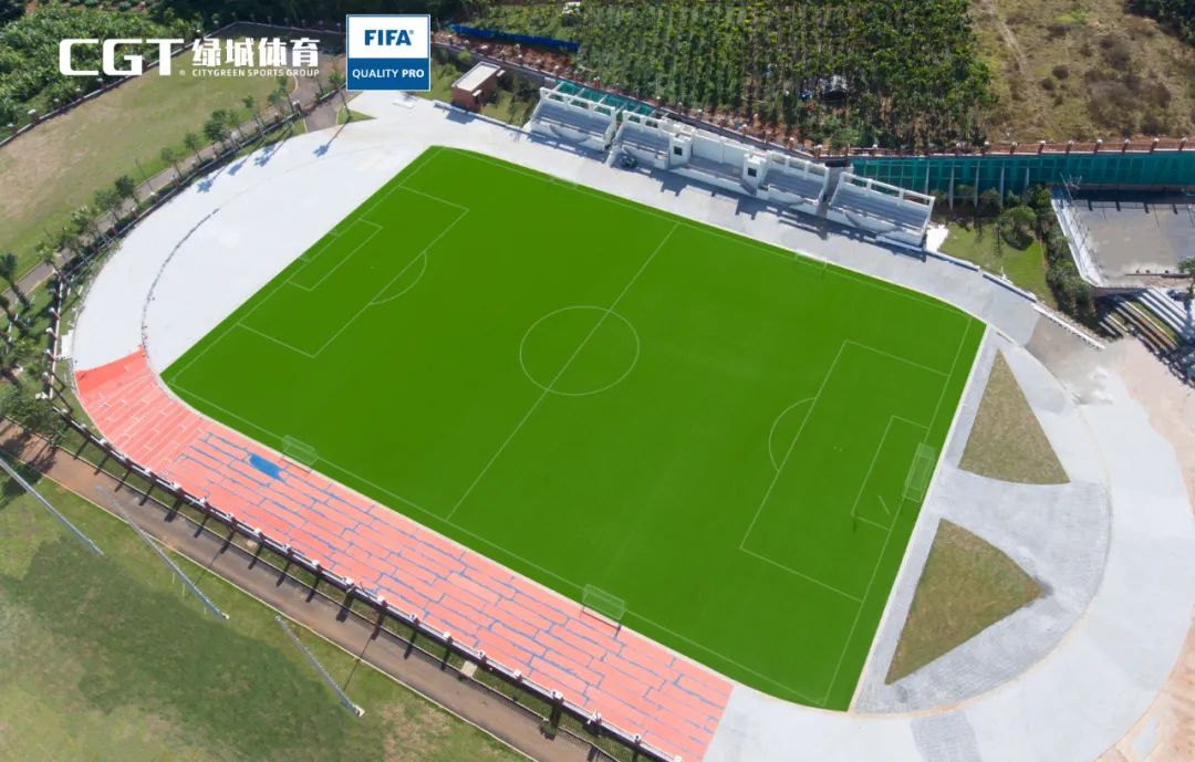 海南学校第一片!国际足联最高认证场地落户这所千年名校!