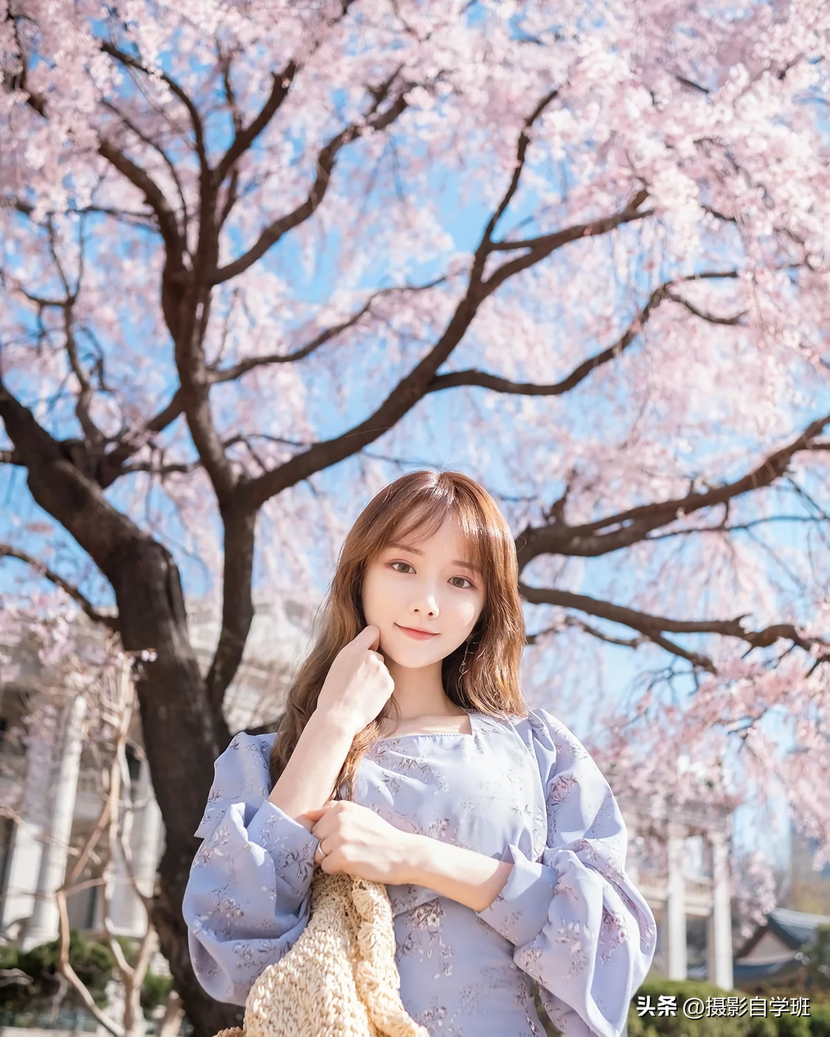 咋拍出大长腿，咋让照片看起来干净，摄影姿势怎么摆