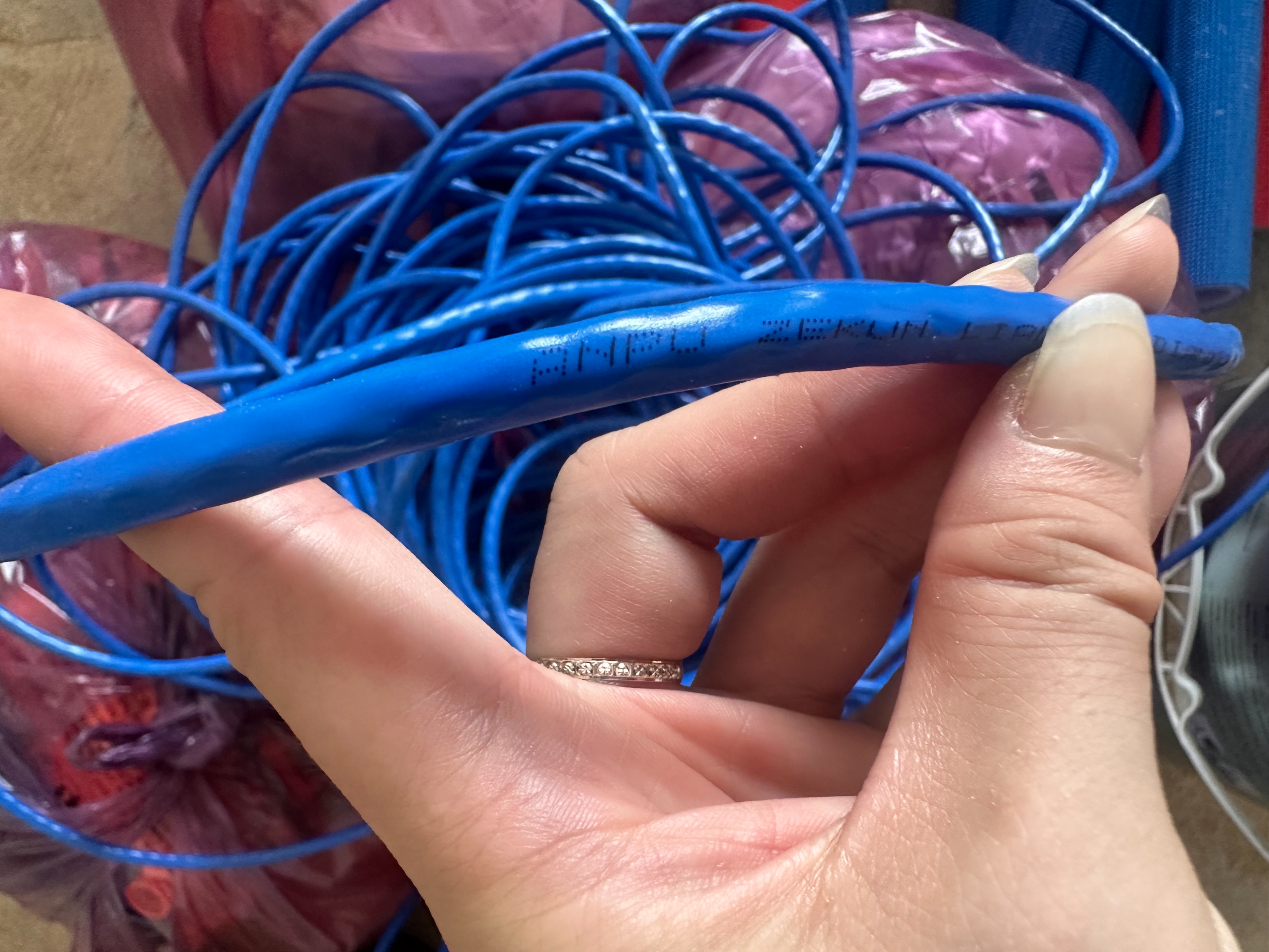 安普电线好不好,安普非屏蔽网线规范