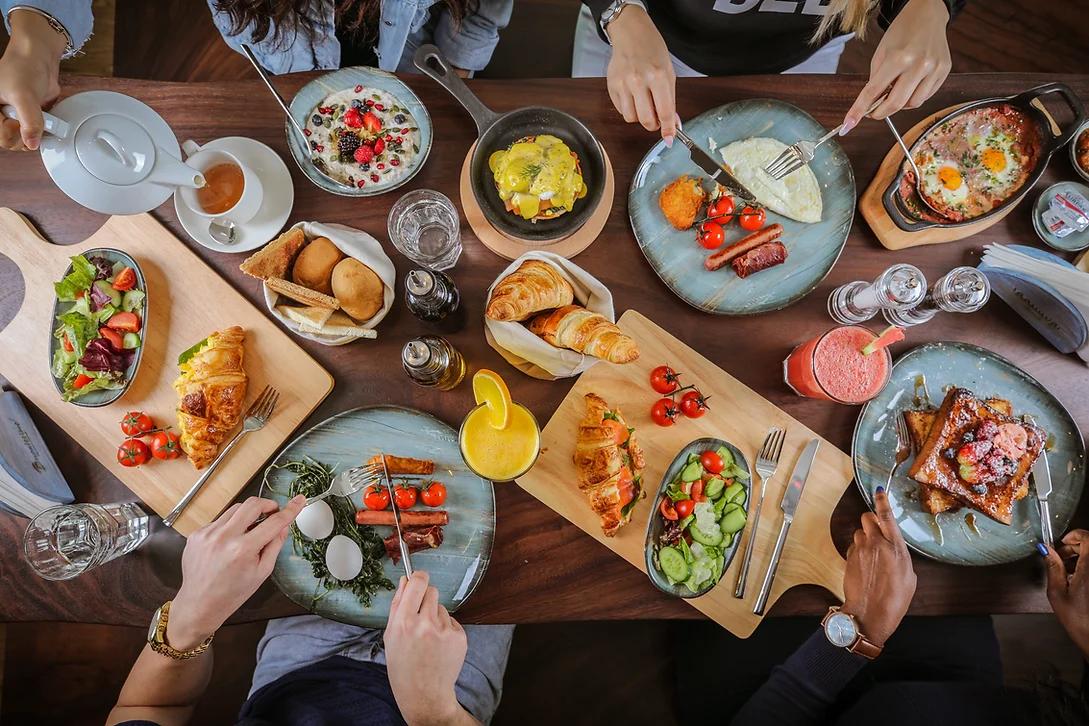 奖项认可+驴友好评，推荐沙迦金沙酒店和公寓，4个理由足矣