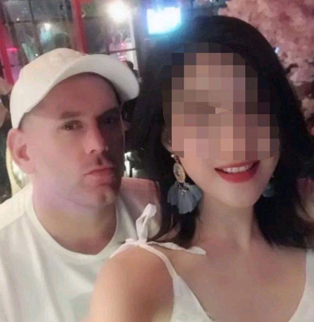 梅纳德：自称泡中国妞高手，交往1242名中国女友，卖不雅视频敛财