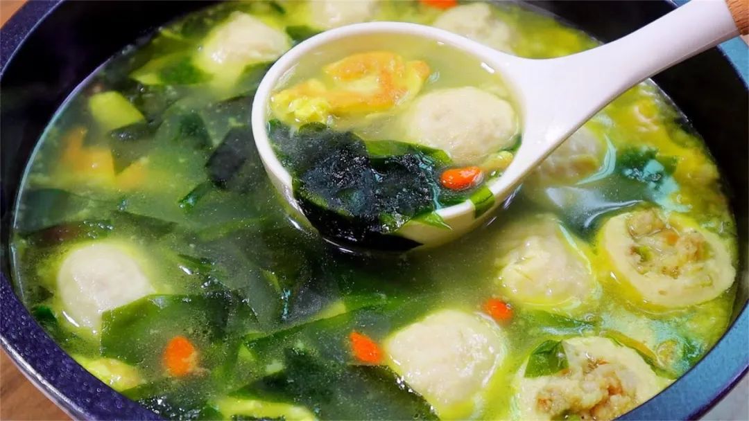 饮食当中哪种食物含钙最高,补钙必备这些食材含钙量最高