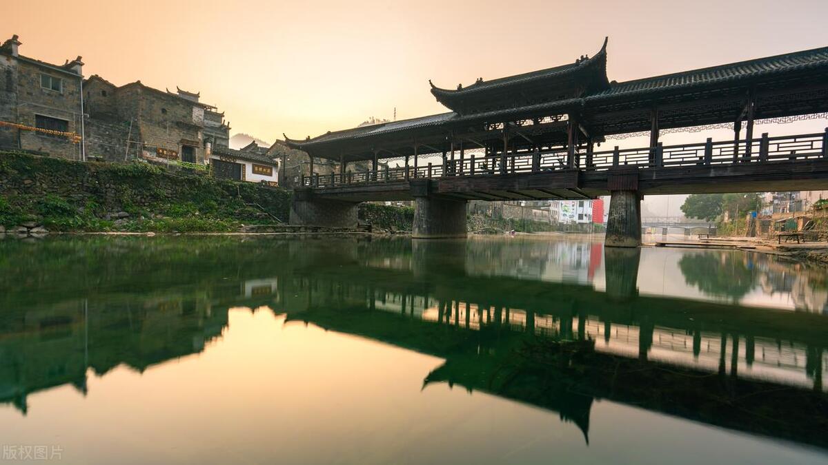 武汉去景德镇沿路有几个景点,景德镇国家森林公园有哪些景点