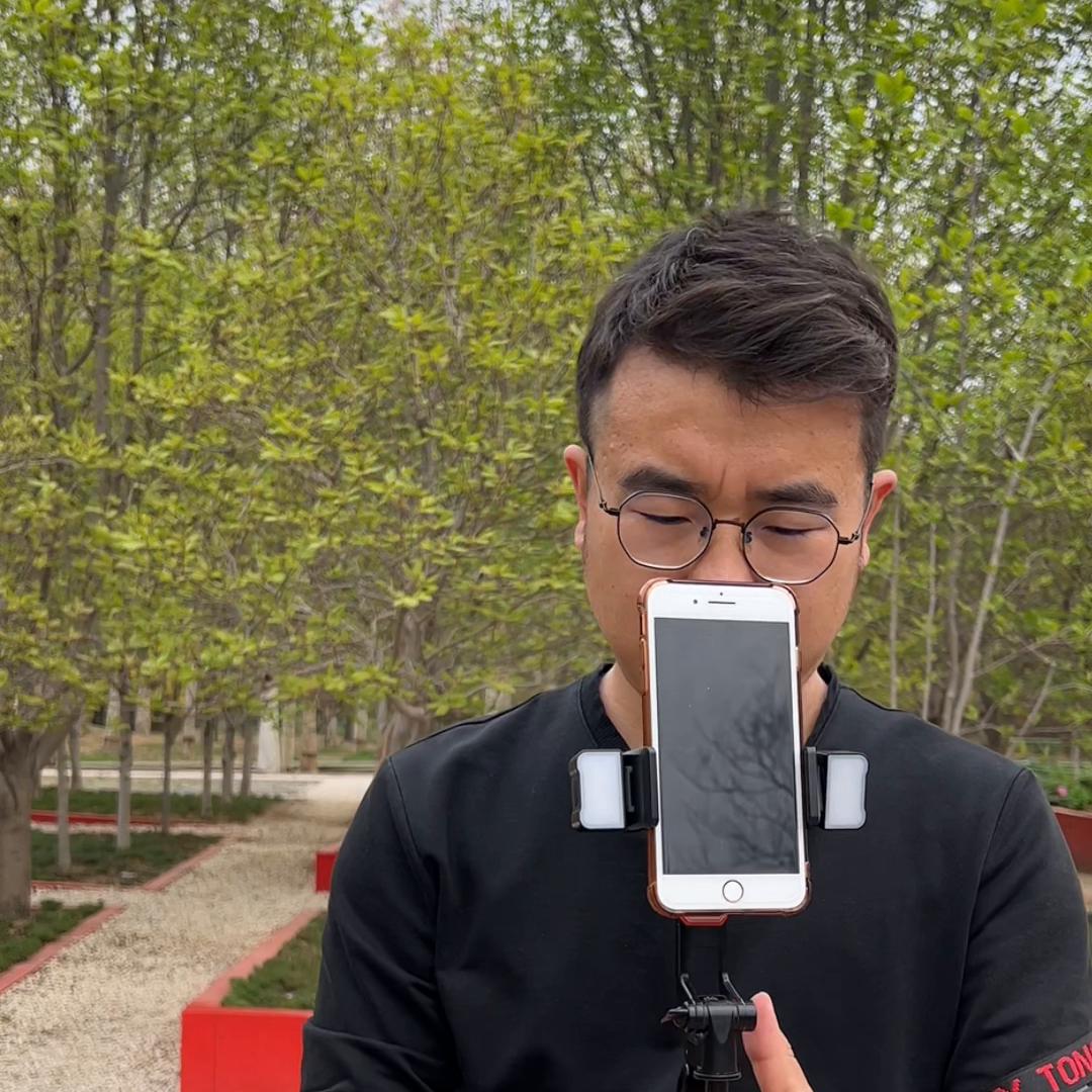 蓝牙自拍杆电子遥控器,蓝牙自拍杆怎么连接手机