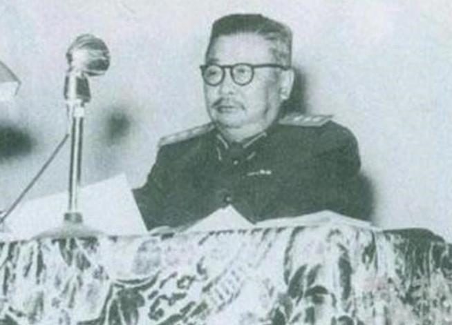 特工之王李克农因何而死？国内外猜测不断，其子李伦亲自说出答案