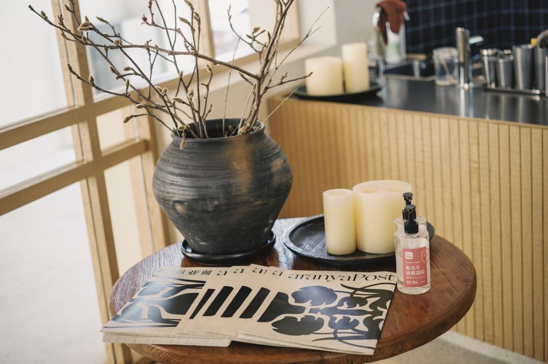 三亚沙滩和碧海蓝天,三亚有清澈的海水和美丽的沙滩