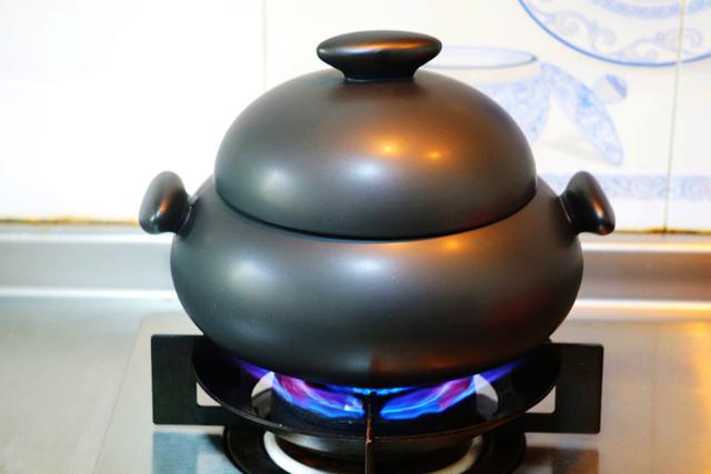 厨房必备锅具推荐实用,厨房必备的4种锅具