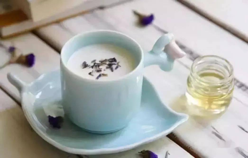 80年代的“星巴克”，麦乳精为何如今不见了？真相残酷但却很现实