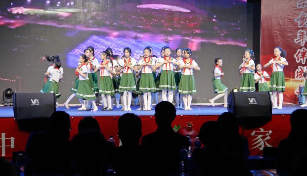 东川区各学校热闹开展“六一”儿童节庆祝活动