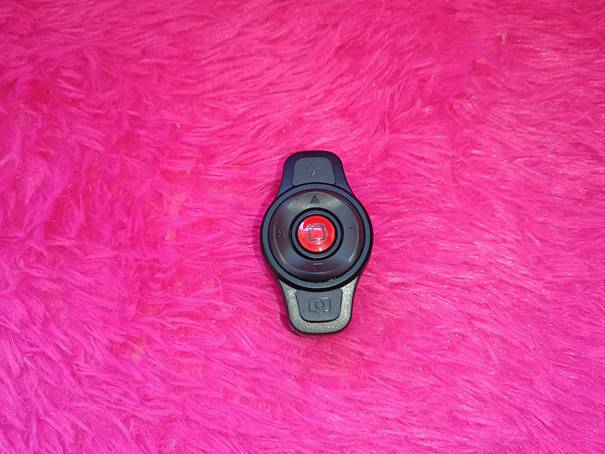 智能头盔helmet,crosshelmet智能头盔评测