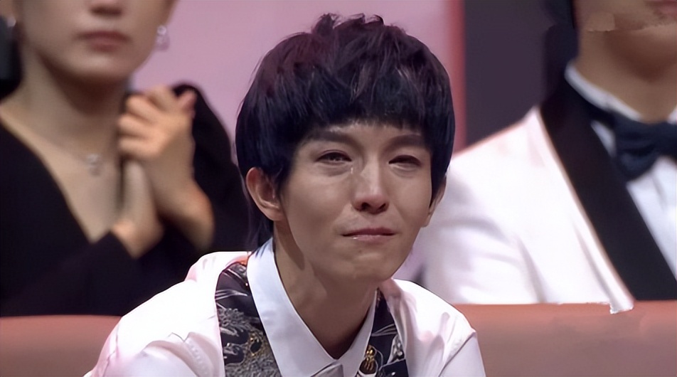 郭敬明现在如何了,名与利的结局