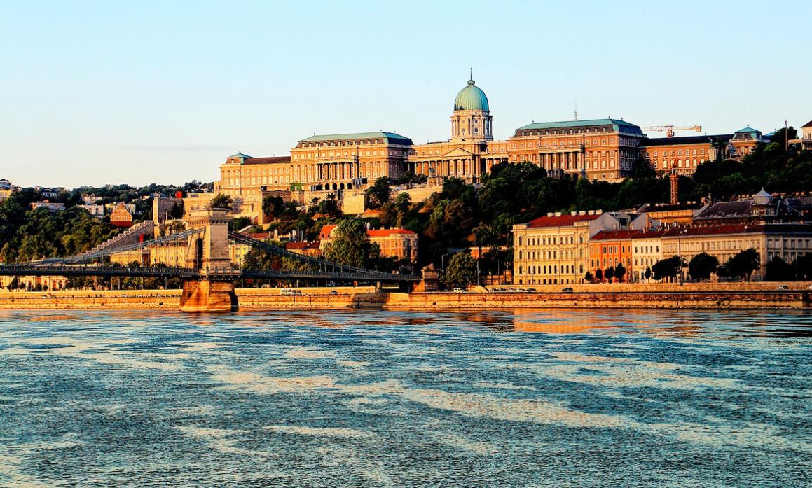 匈牙利被欧盟剥夺一票否决权了吗,匈牙利亲中