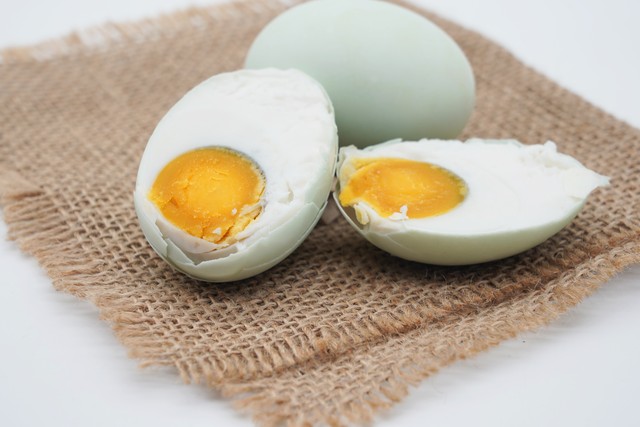 咸鸭太咸怎么处理变淡,咸鸭怎么样才不会咸