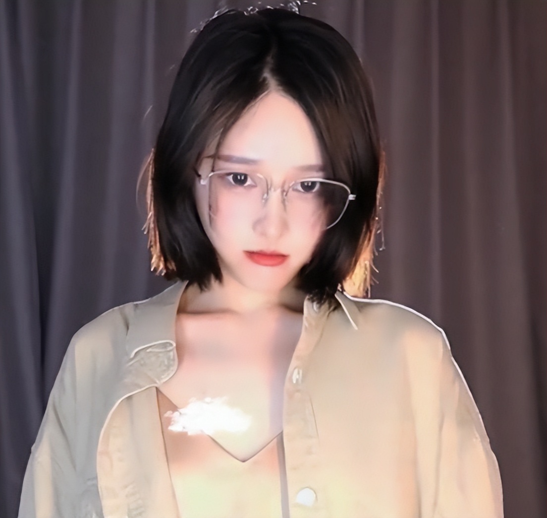 林七七打王者荣耀,林七七王者解说