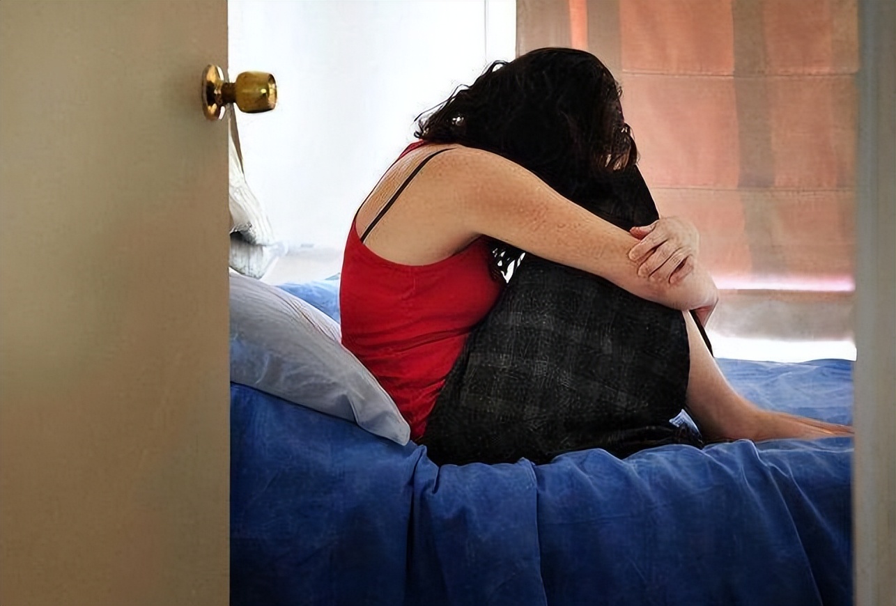 没有阴道的“石女”，到底是怎么回事？和正常女性相比有何区别？